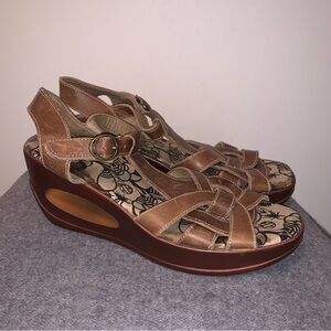Fly London Wooden Wedge Leather Sandals Brown 40
